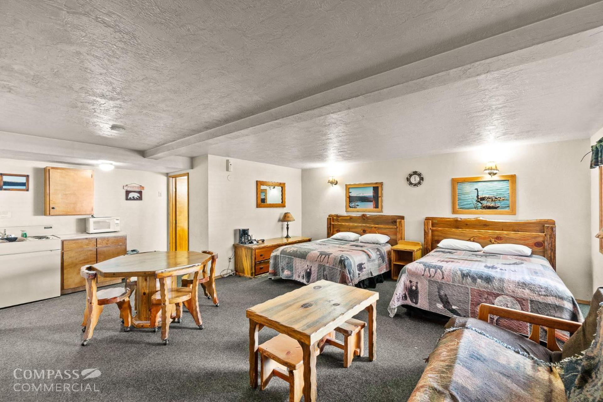Willamette Pass Inn & Chalets Odell Lake Exterior photo